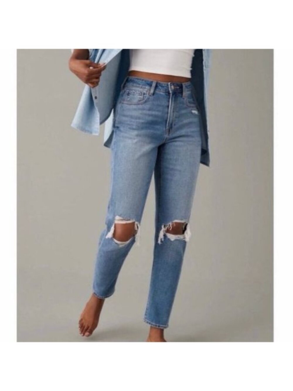 American Eagle Mom Jean Distressed Ripped Medium Wash Jeans Size 6